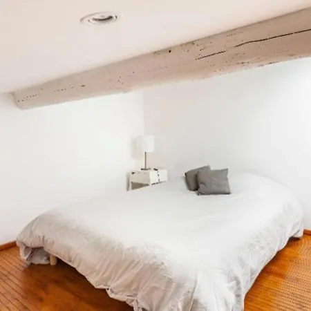 Apartment Le 7 *